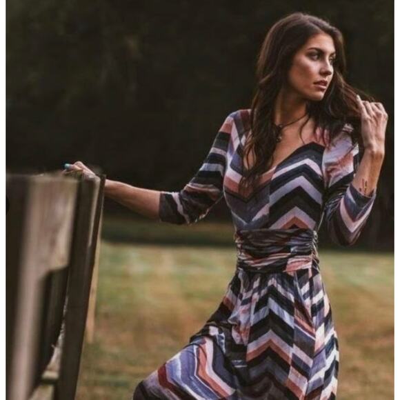 Maeve Novela Chevron Maxi Dress Artsy Boho Casual Coastal Cowgirl Stretch Knit M - Picture 8 of 8